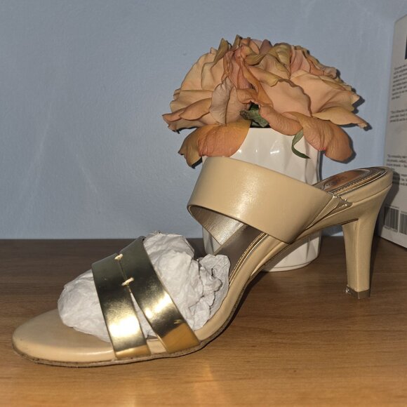 Alfani Dextine Gold Womens Shoes Size 9.5 M Heels - Used - Picture 1 of 4